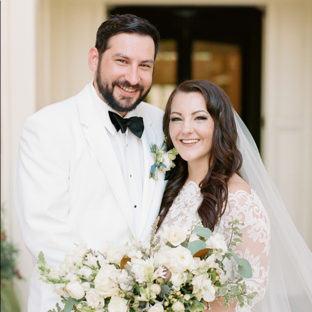 Meet your Posher, Cara